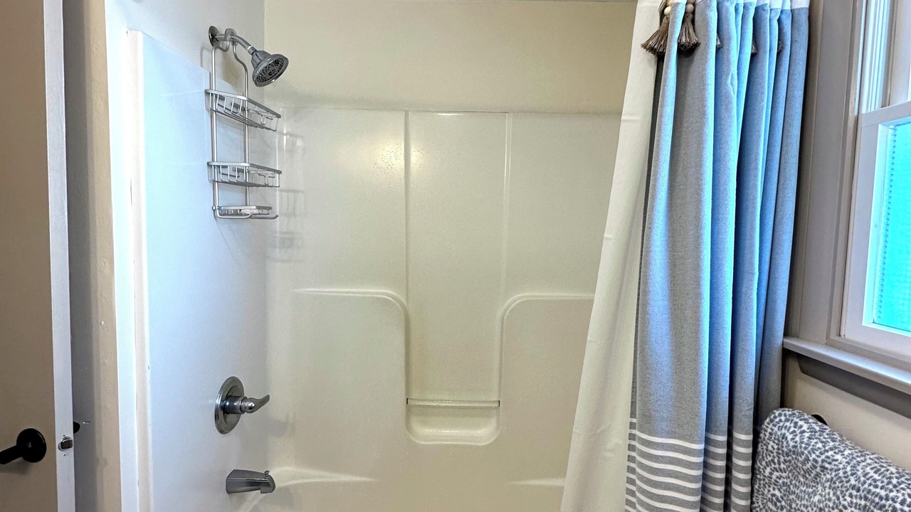 Photo of Bathroom in South Beach Haven