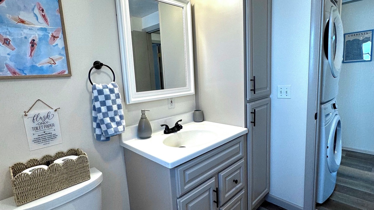 Photo of Bathroom in South Beach Haven
