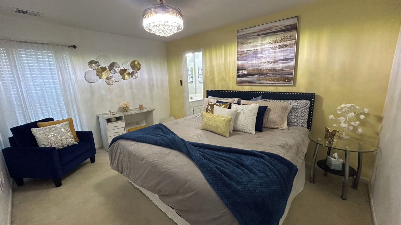 Photo of Bedroom in Olathe