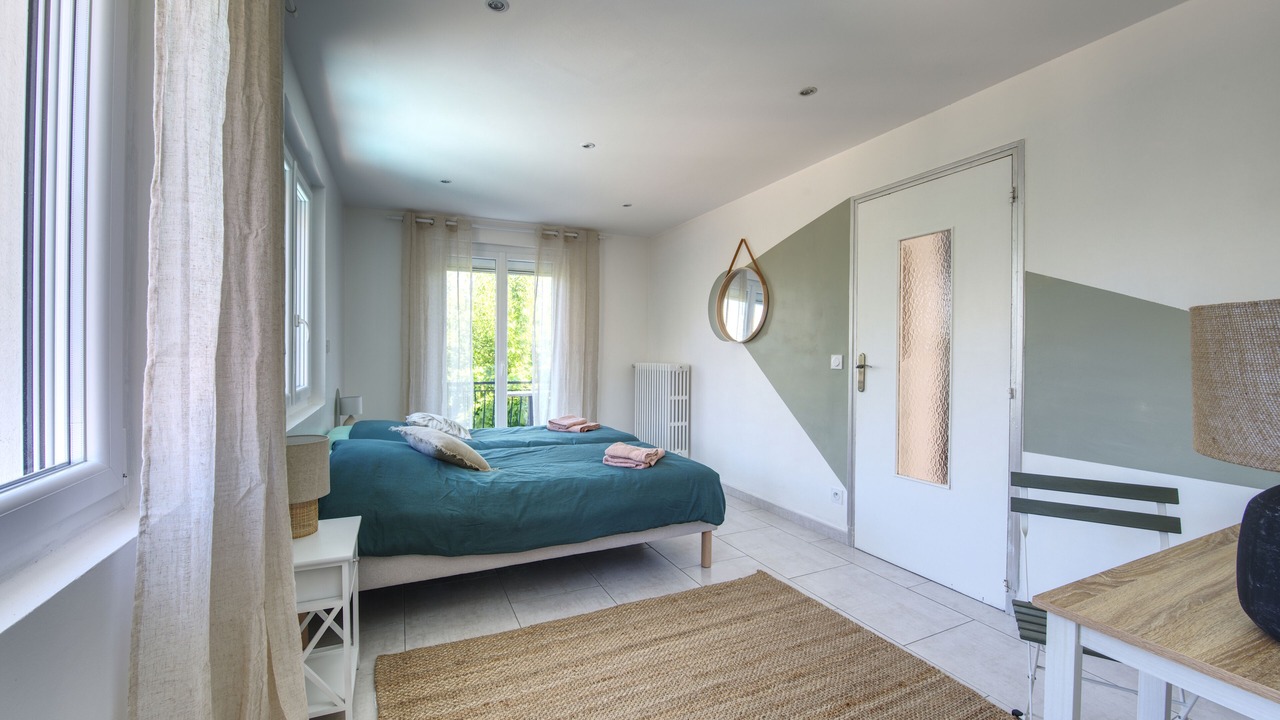 Photo of Bedroom in Saint-Privat-des-Vieux