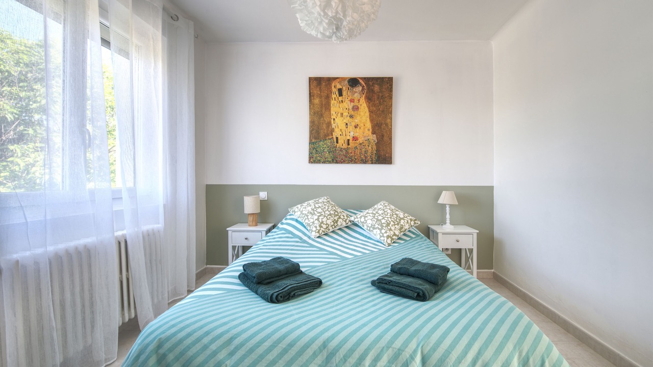 Photo of Bedroom in Saint-Privat-des-Vieux