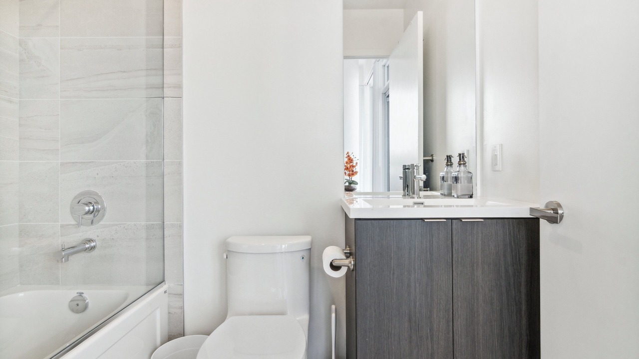 Photo of Bathroom in Central Waterfront