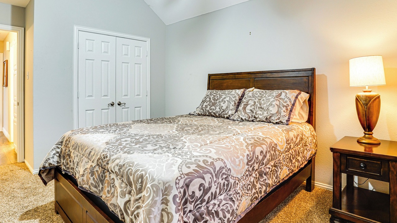 Photo of Bedroom in Burleson