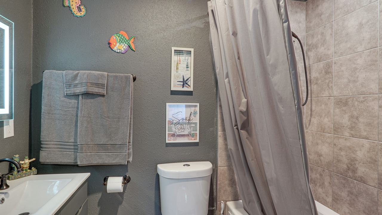 Photo of Bathroom in Versailles