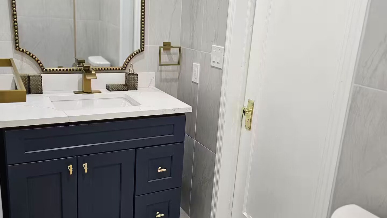 Photo of Bathroom in Hicksville