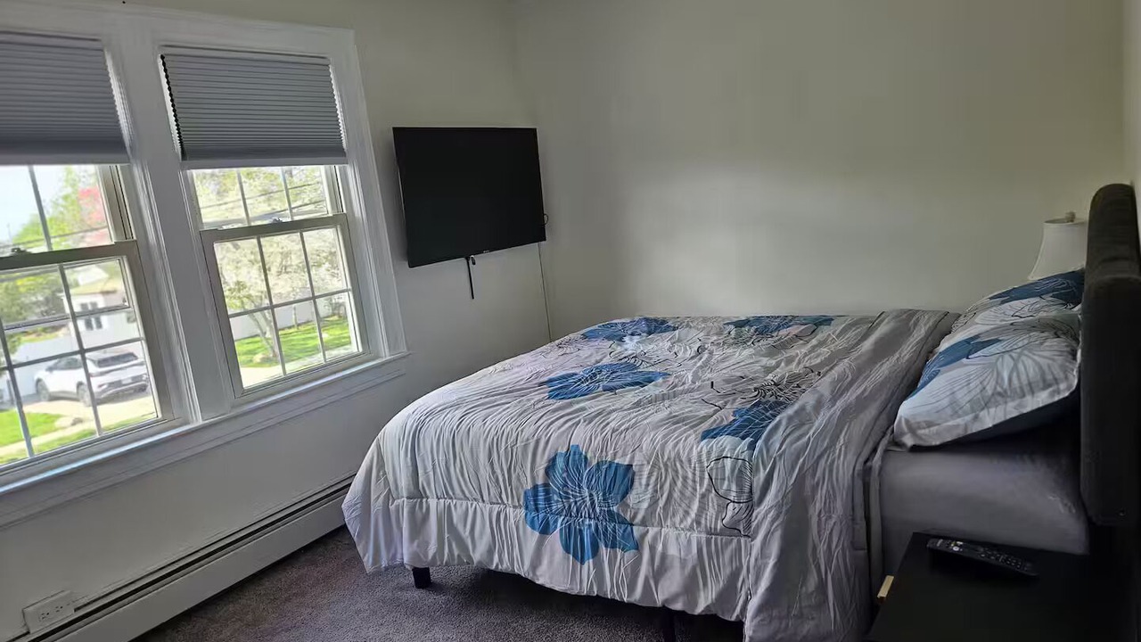 Photo of Bedroom in Hicksville