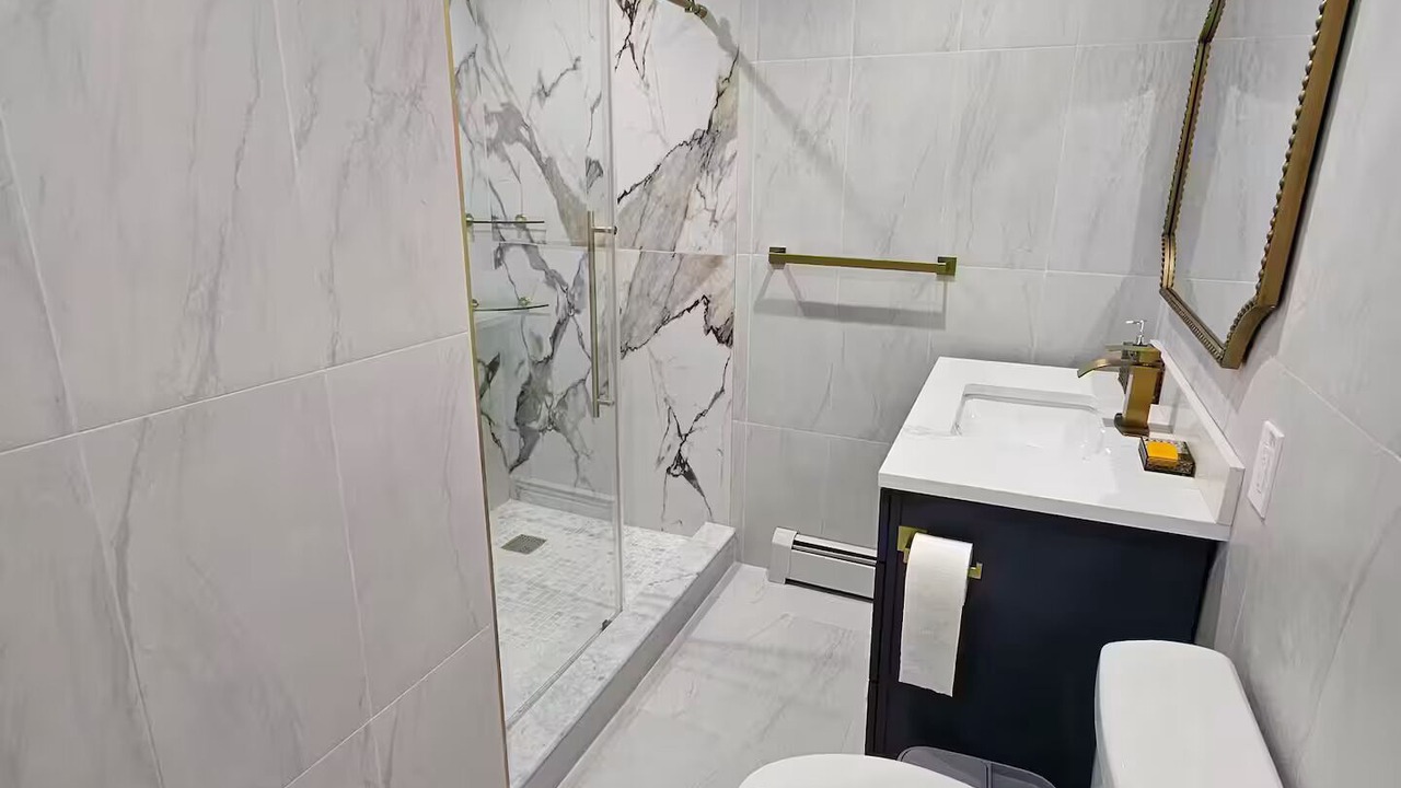 Photo of Bathroom in Hicksville