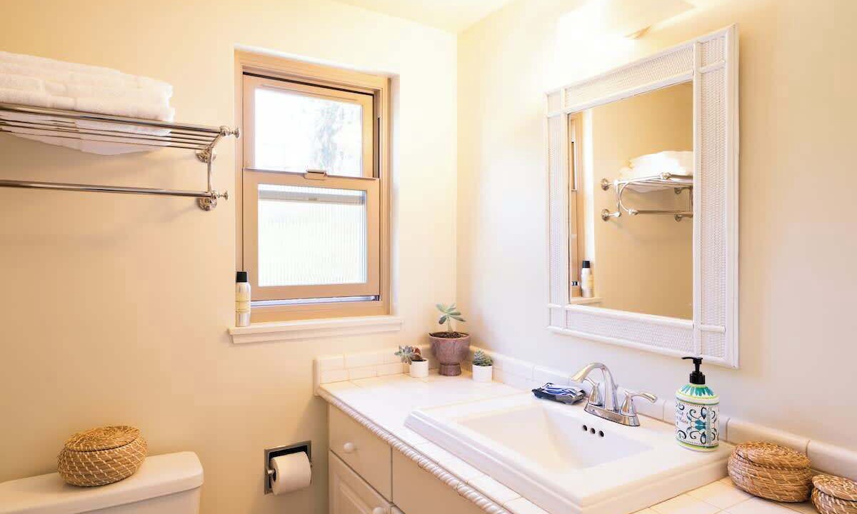 Photo of Bathroom in La Playa