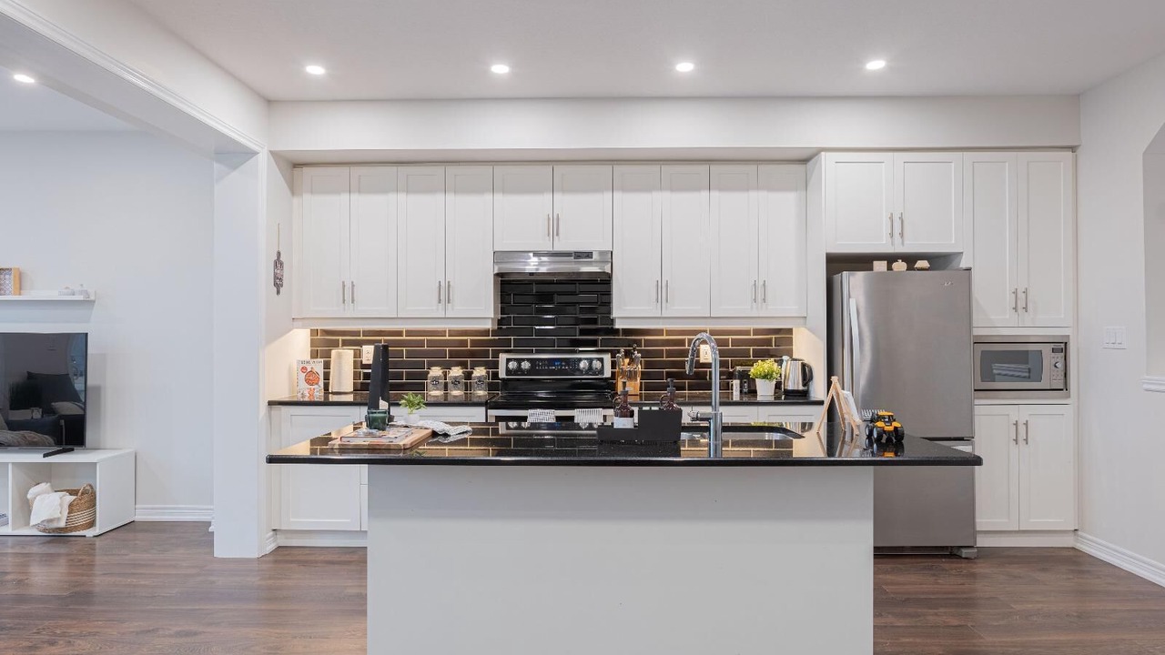 Photo of Kitchen in Oakville