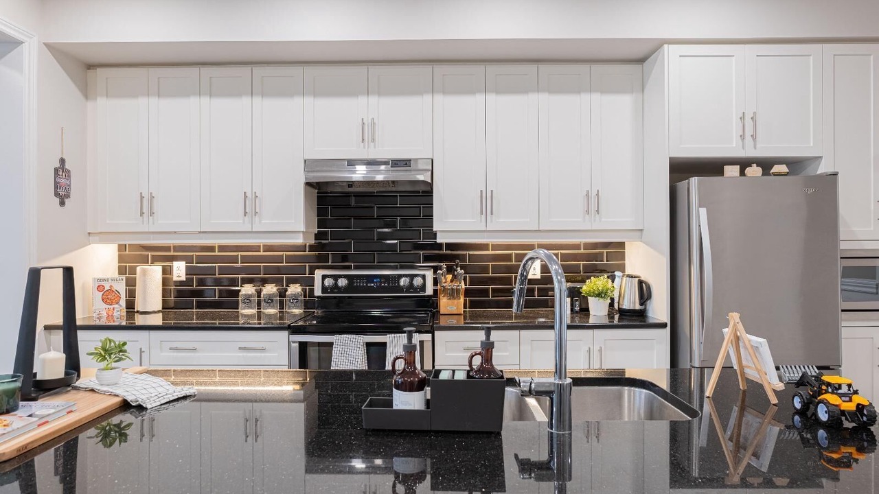 Photo of Kitchen in Oakville