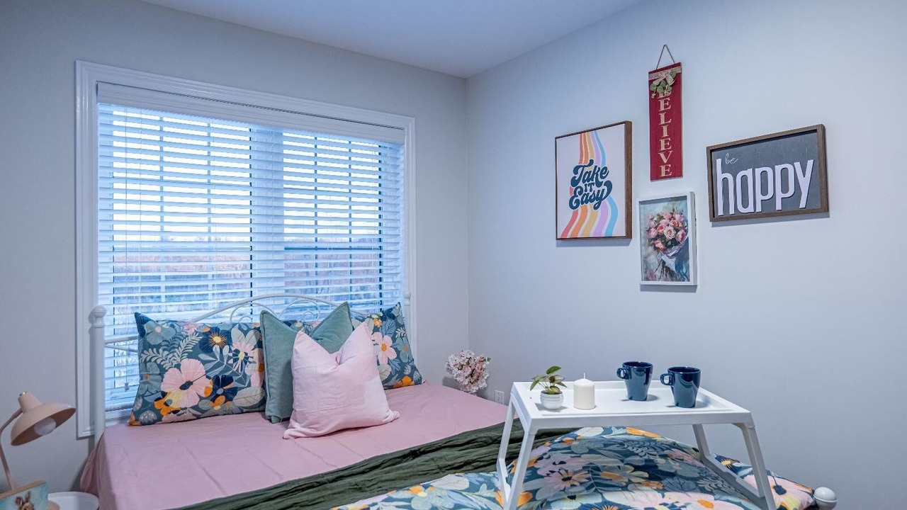 Photo of Bedroom in Oakville