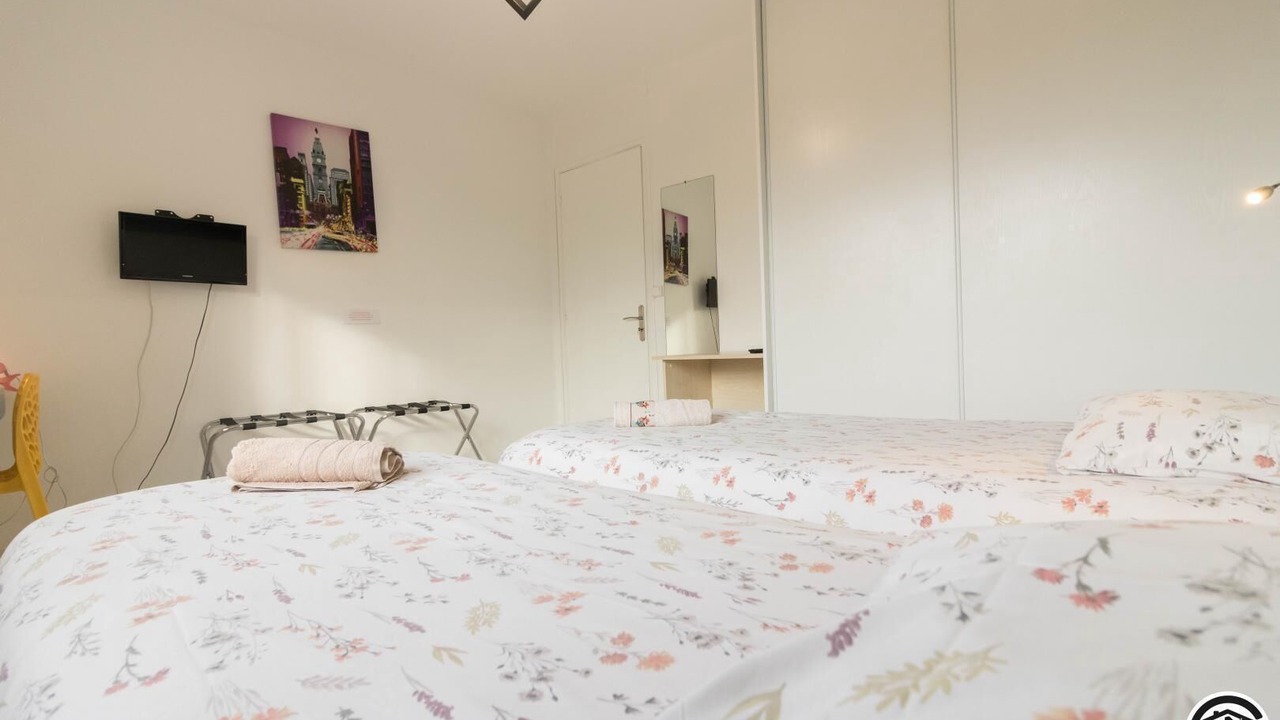 Photo of Bedroom in Aussonne