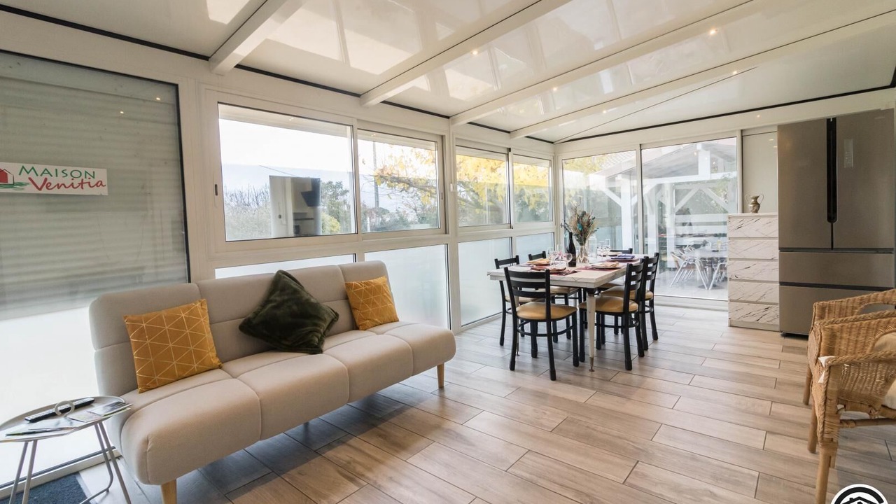 Photo of Livingroom in Aussonne