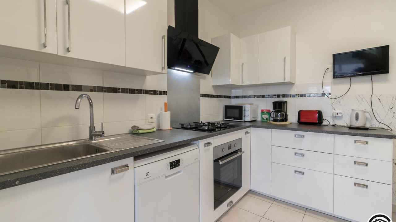 Photo of Kitchen in Aussonne