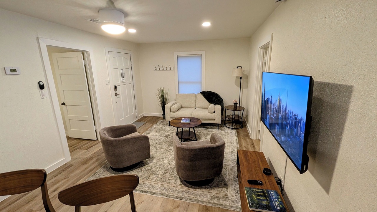 Photo of Livingroom in Lewisville
