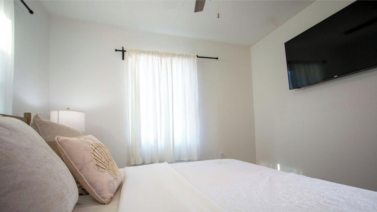 Photo of Bedroom in Bay Esplanade