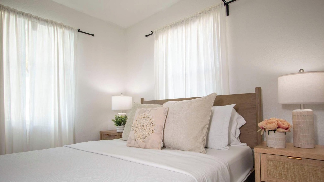Photo of Bedroom in Bay Esplanade