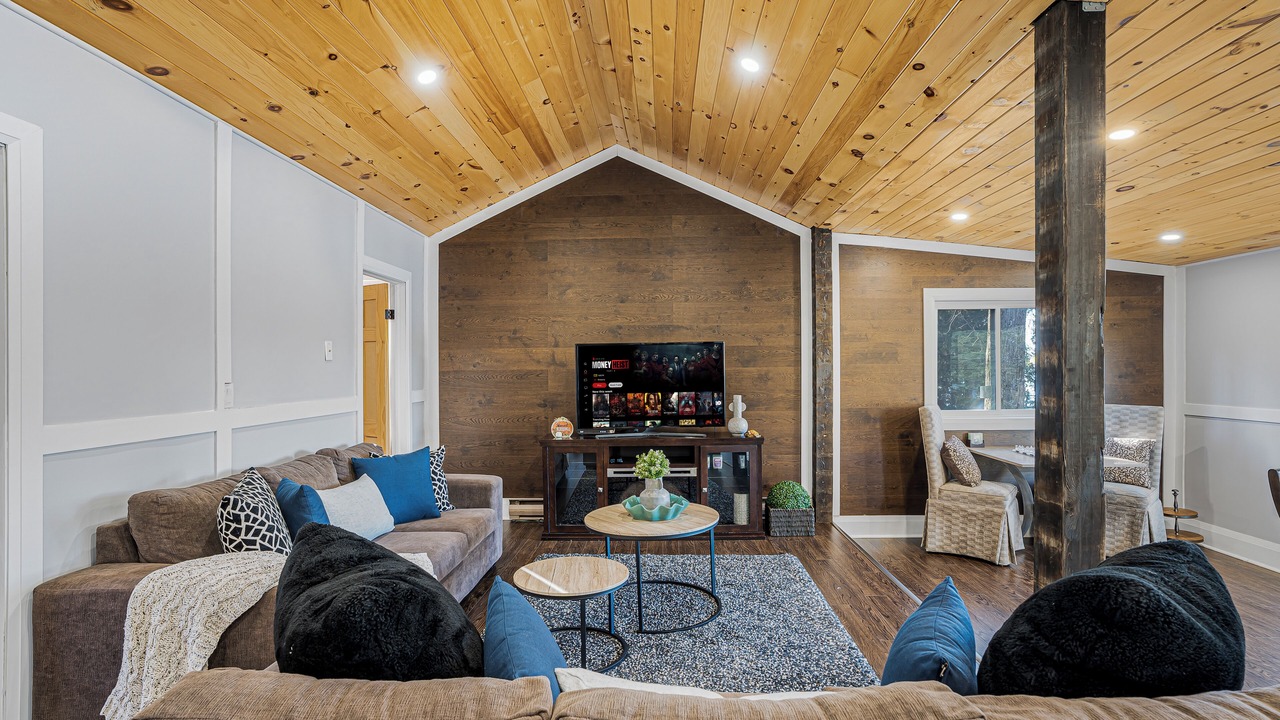 Photo of Livingroom in Kirkfield