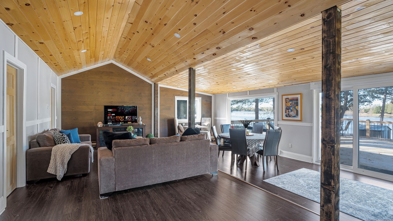 Photo of Livingroom in Kirkfield