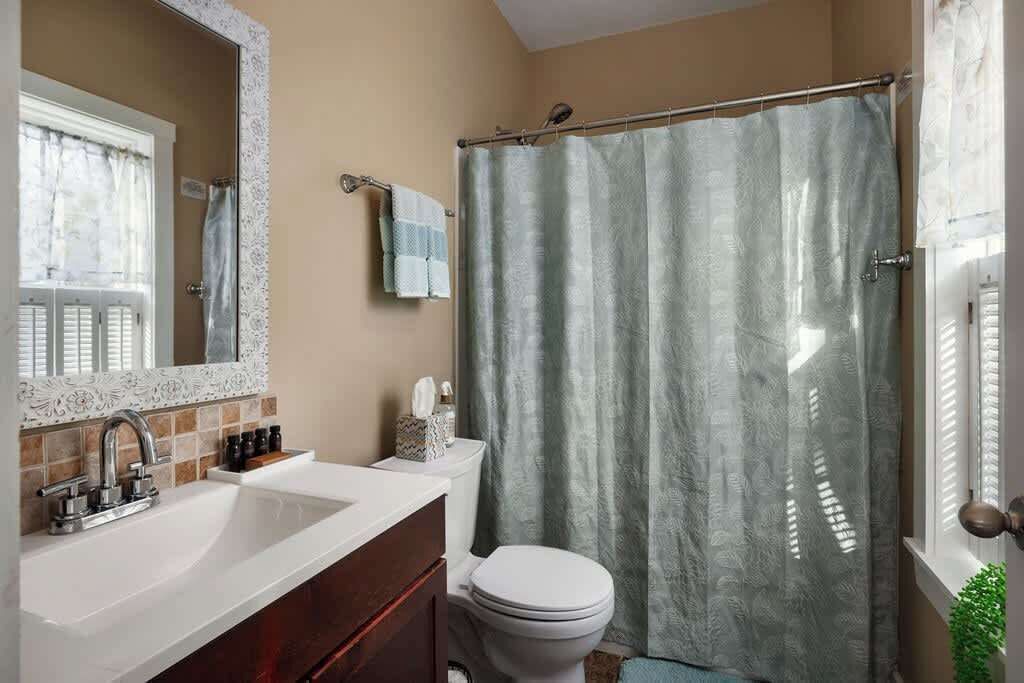 Photo of Bathroom in Berkeley Springs