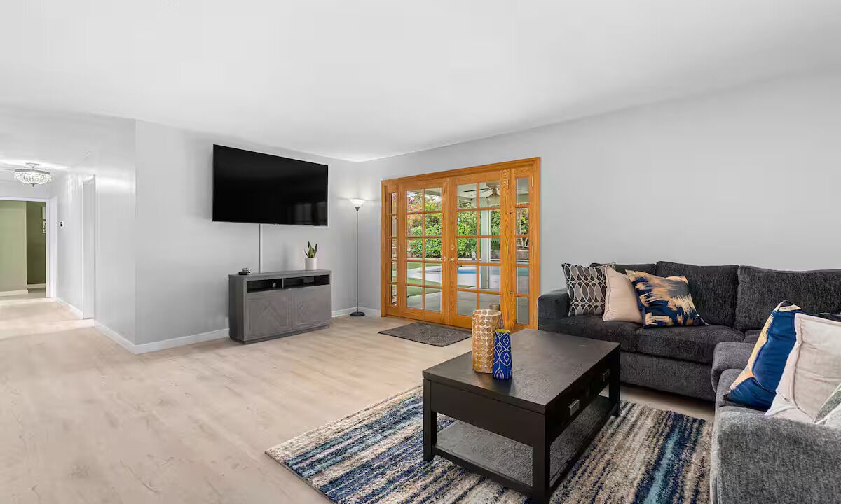 Photo of Livingroom in Patton