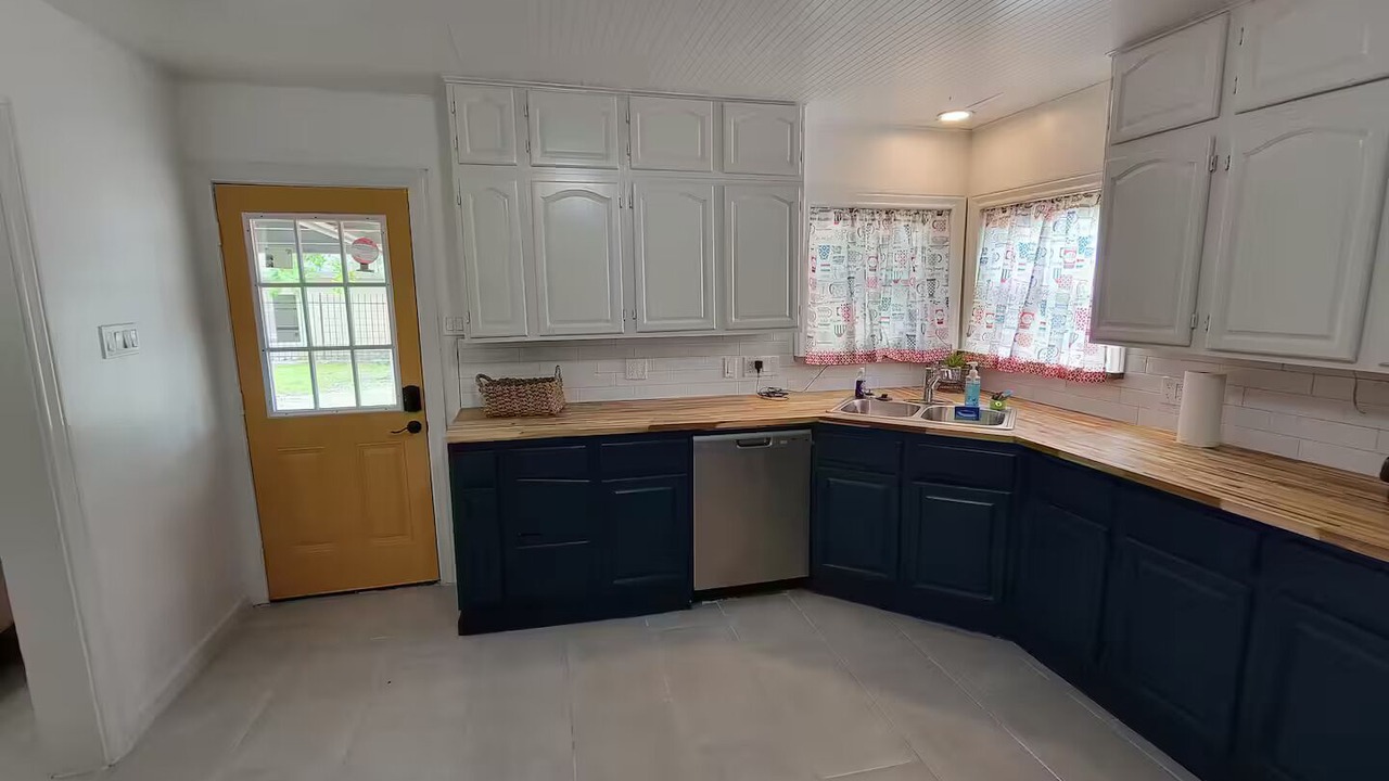 Photo of Kitchen in Foster Place