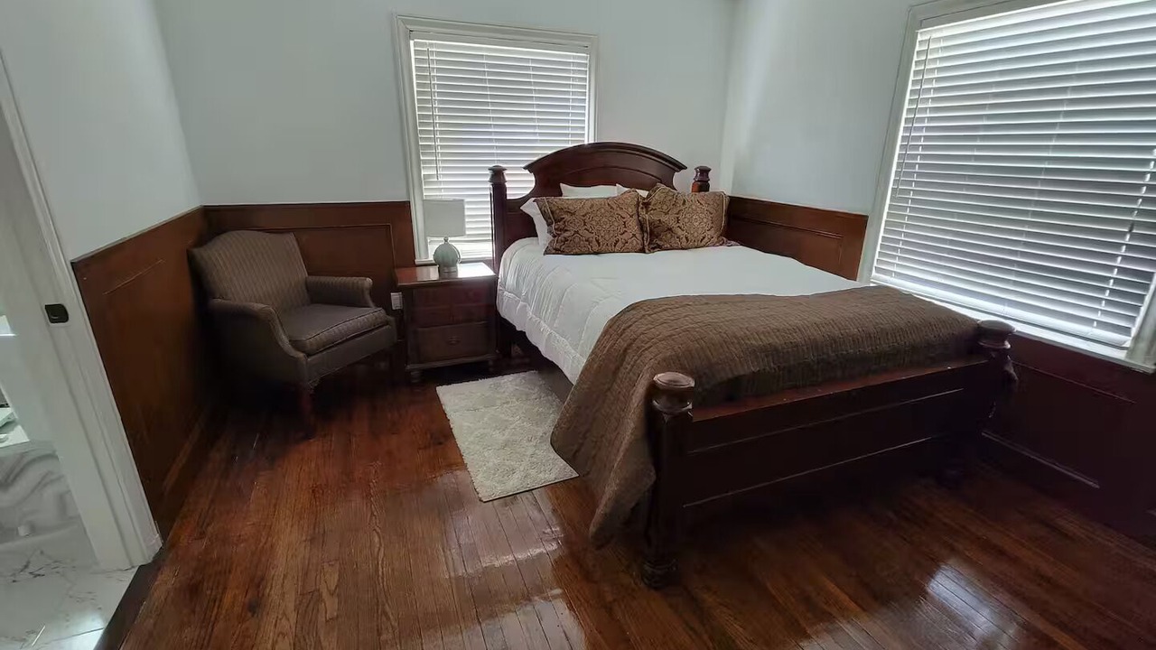 Photo of Bedroom in Foster Place