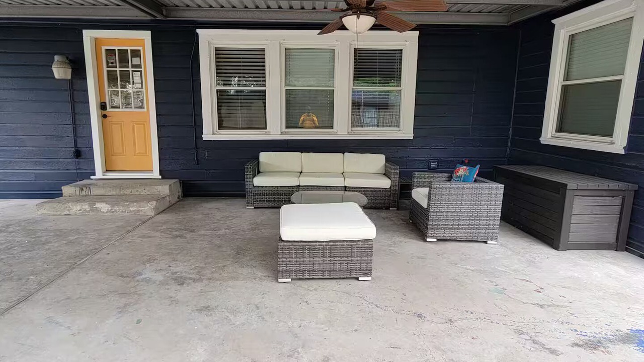 Photo of Patio Balcony in Foster Place