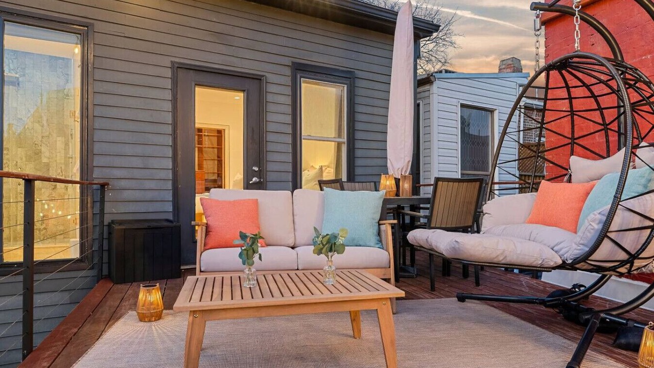 Photo of Outdoor in Shaw