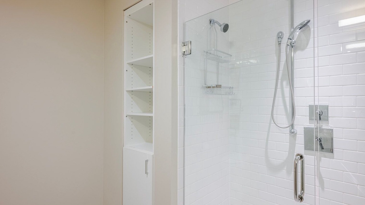 Photo of Bathroom in Arefth