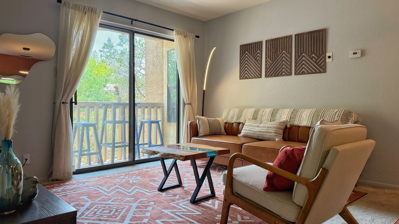 Photo of Livingroom in Santa Fe