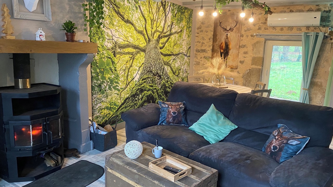 Photo of Livingroom in Coust