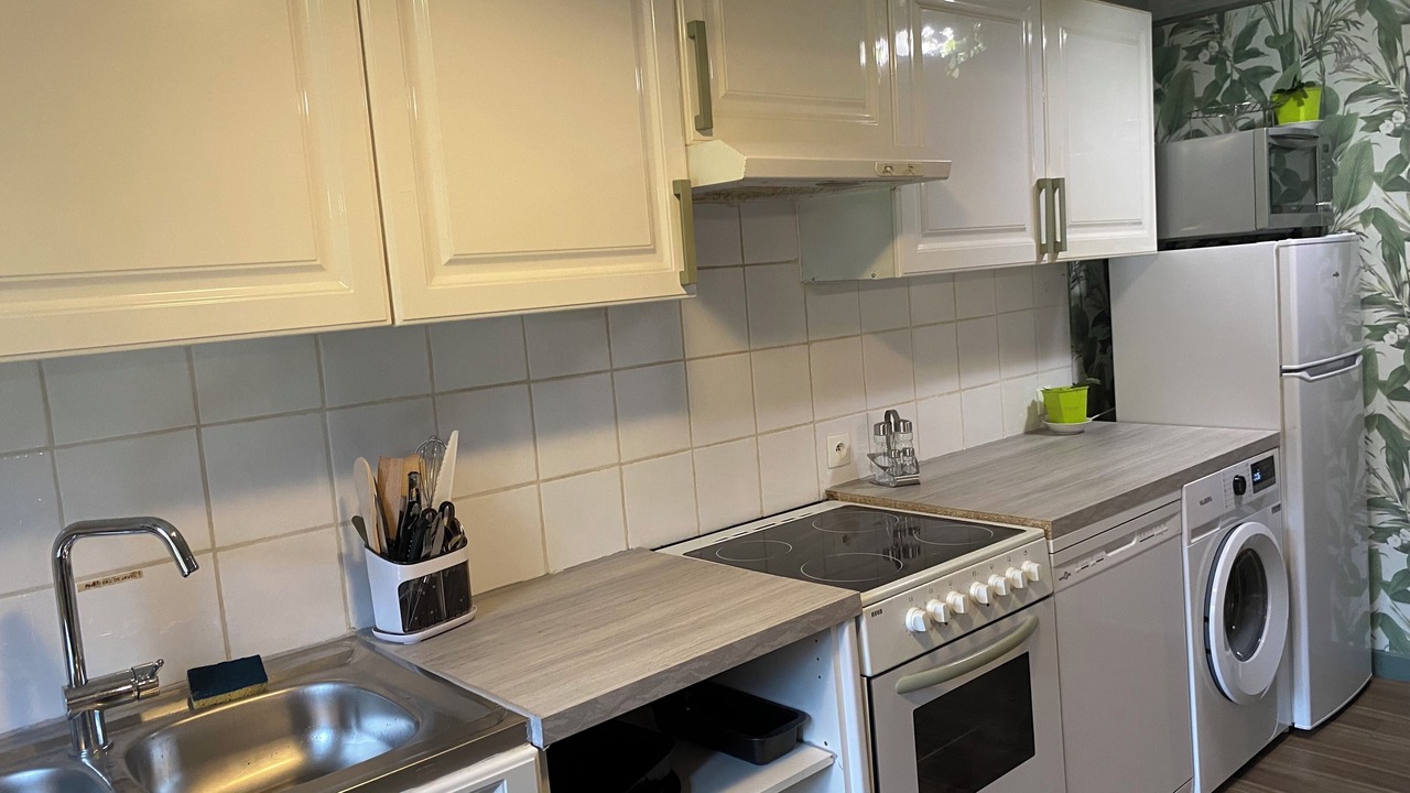 Photo of Kitchen in Coust