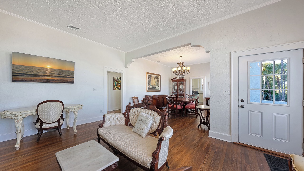 Photo of Livingroom in Whitfield