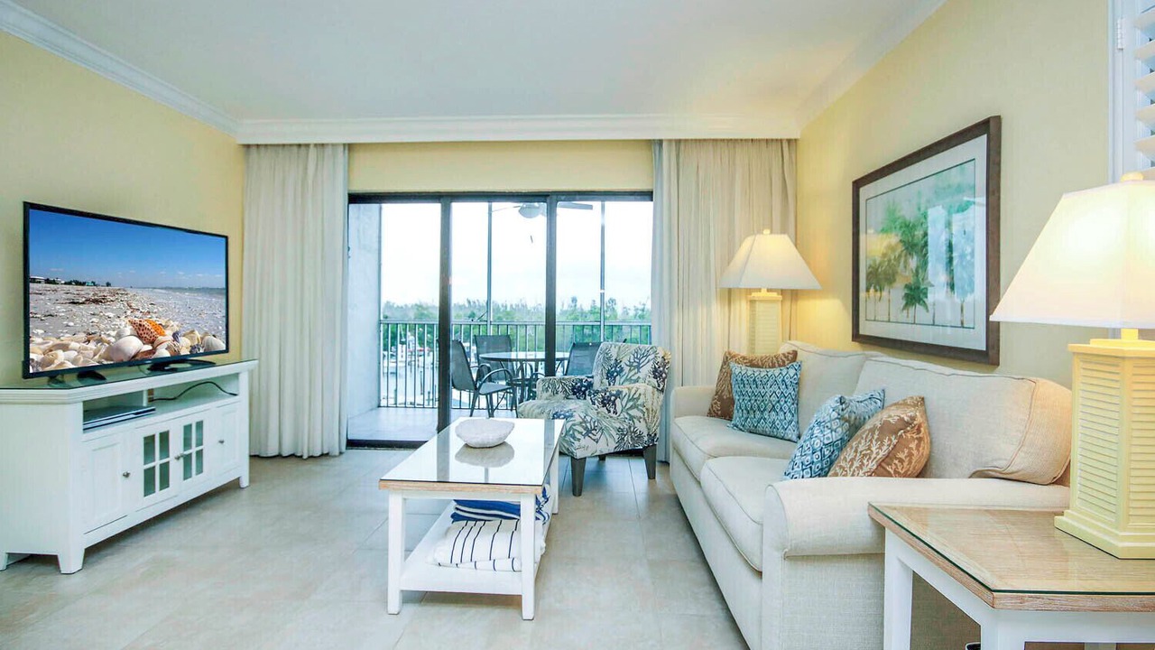 Photo of Livingroom in Captiva