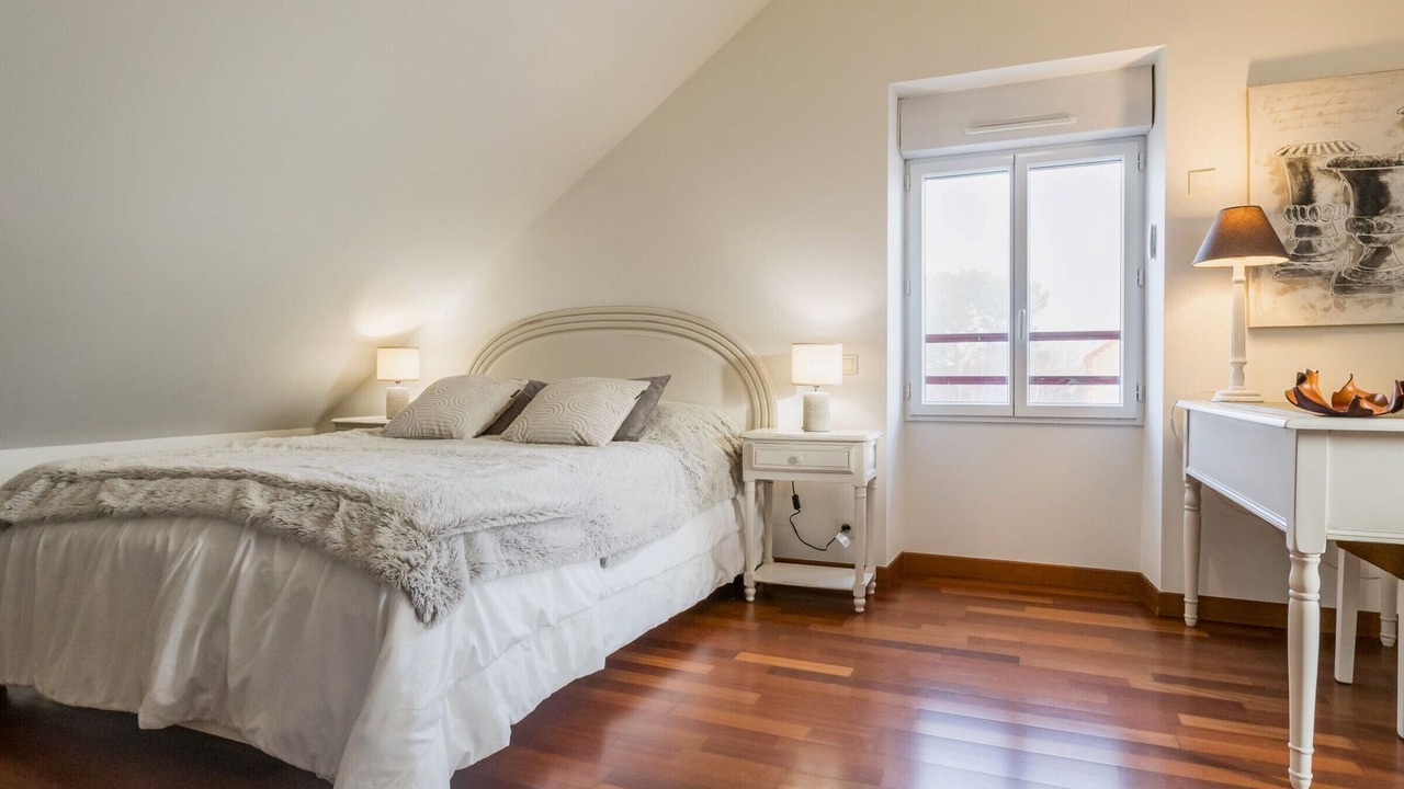 Photo of Bedroom in Les Moutiers-en-Retz