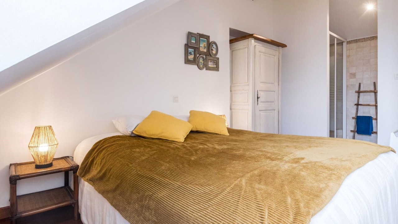 Photo of Bedroom in Les Moutiers-en-Retz