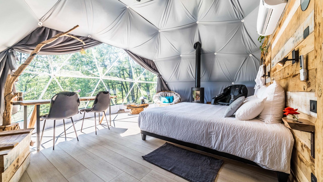 Photo of Bedroom in La Dornac