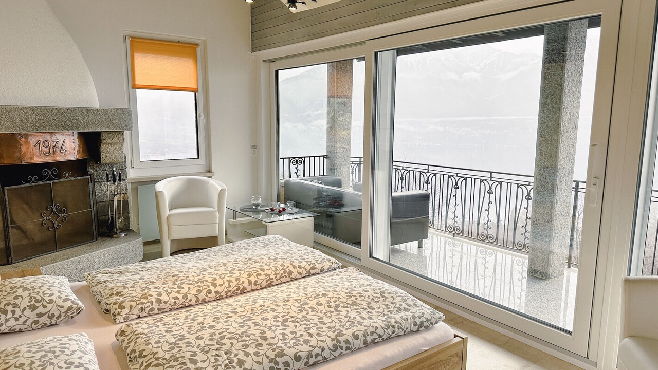 Photo of Bedroom in Brione sopra Minusio