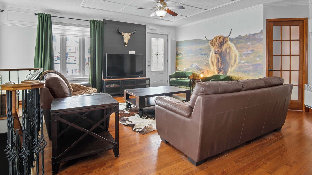 Photo of Livingroom in Saint-Felix-d'Otis