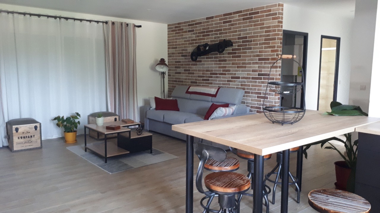 Photo of Livingroom in Eyrans