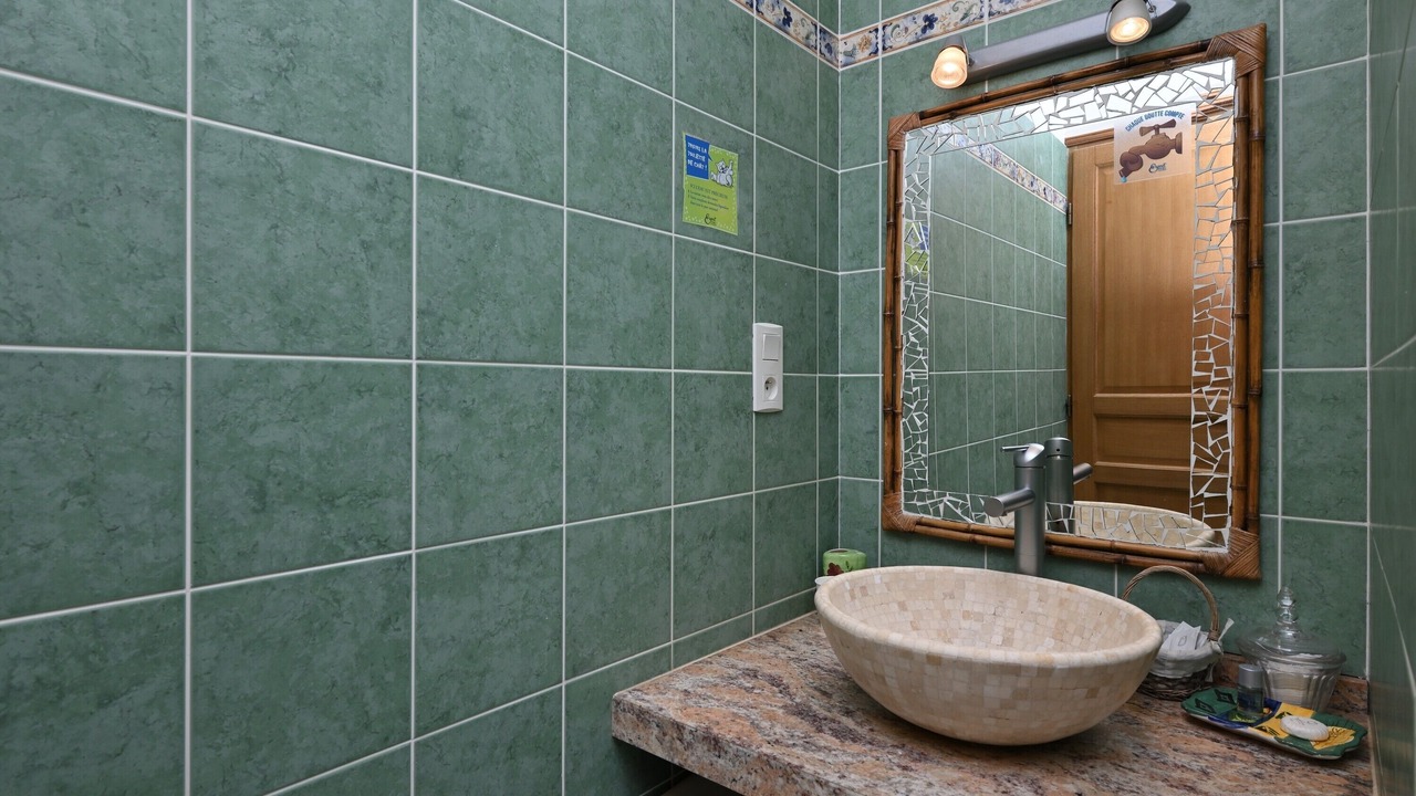 Photo of Bathroom in Guchen