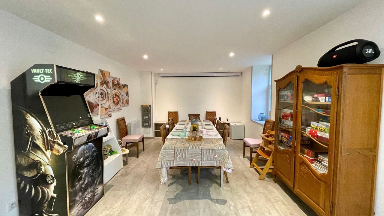 Photo of Others in Valojoulx