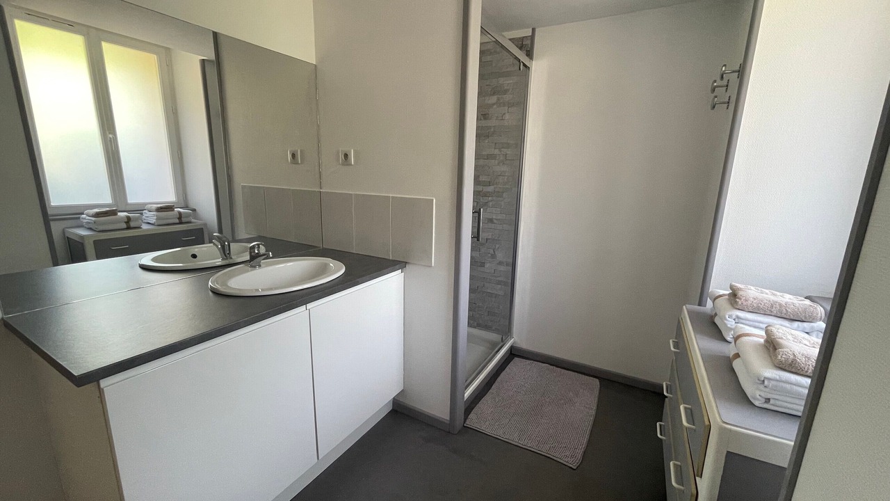 Photo of Bathroom in Valojoulx