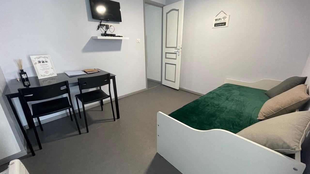 Photo of Bedroom in Valojoulx