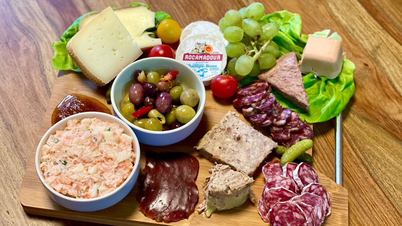 Photo of Others in Valojoulx