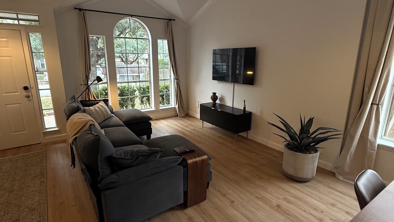 Photo of Livingroom in Round Rock