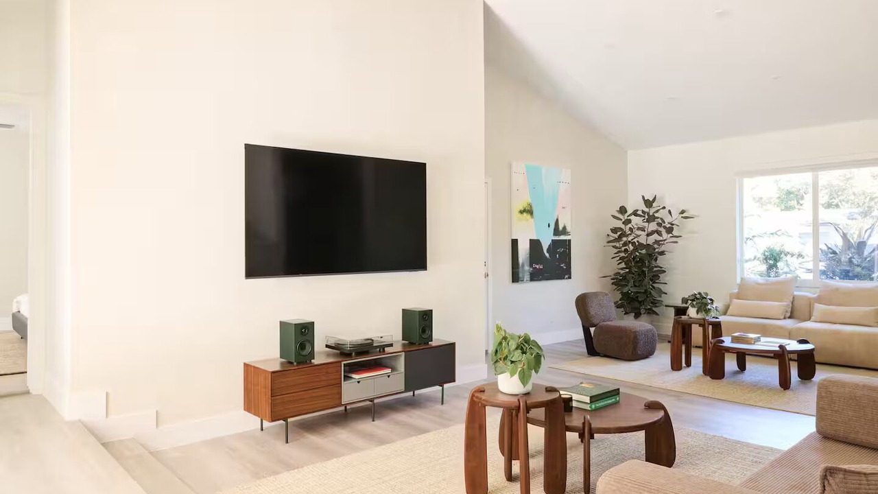 Photo of Livingroom in Pinecrest
