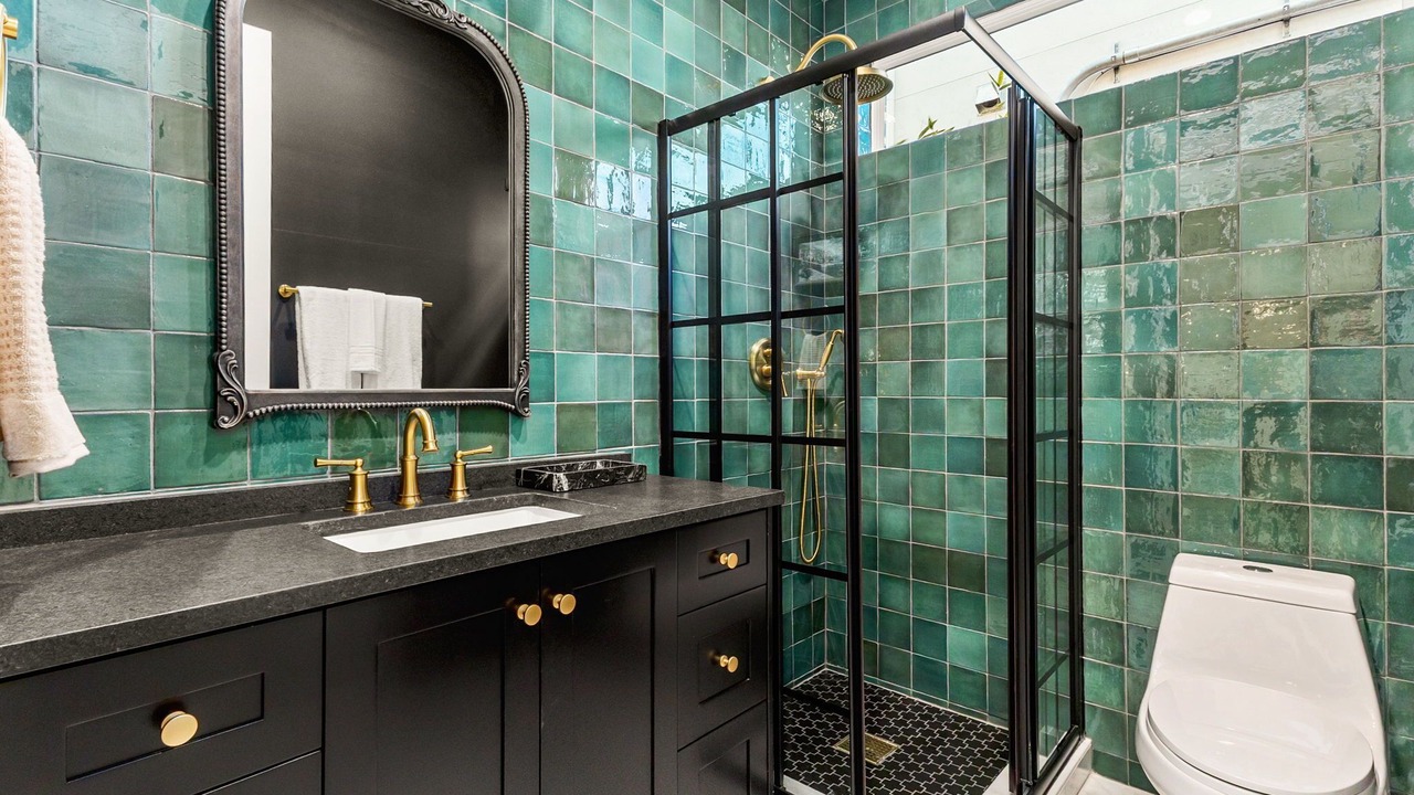 Photo of Bathroom in Blackshear-Prospect Hill