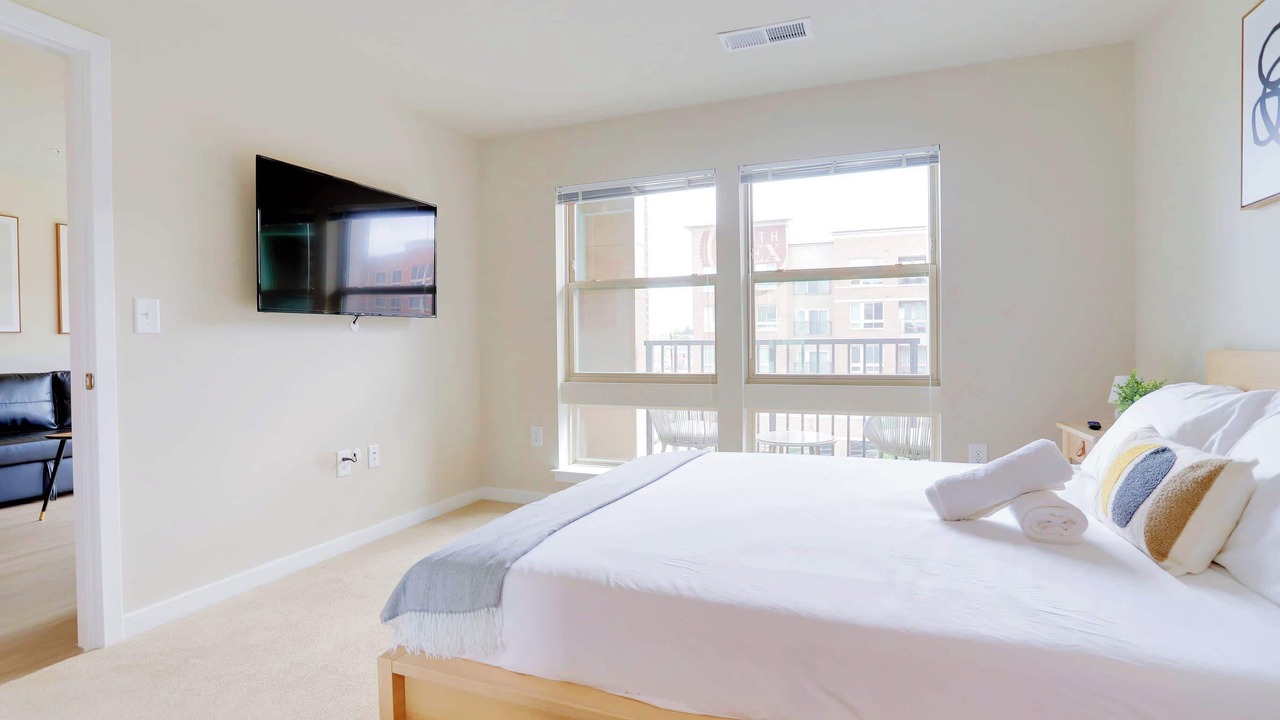 Photo of Bedroom in Jefferson Manor